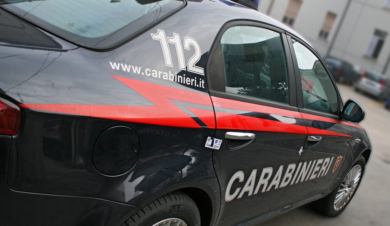 CRONACA: Santhià, donna 56 enne ruba in  boutique