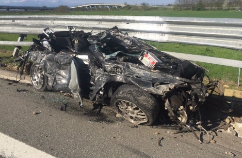 RONSECCO: MUORE A 32 ANNI IN UN INCIDENTE. FERITA LA FIGLIA DI 5 ANNI