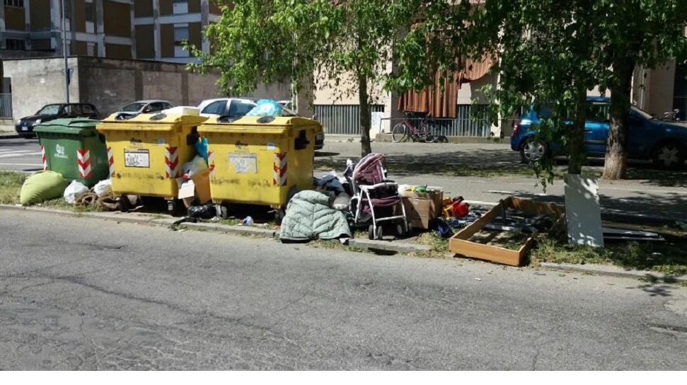 VERCELLI: che discarica in corso Salamano!