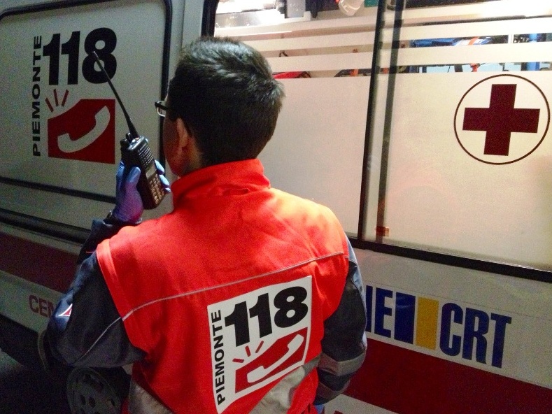 CRONACA: auto fuori strada a Palestro, 26enne ricoverato in ospedale a Vercelli