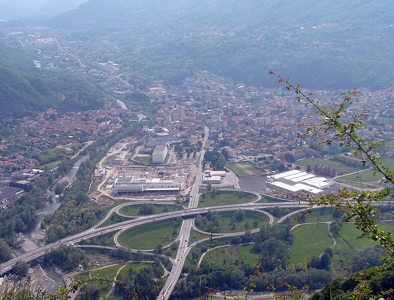 Contromano in bicicletta sull’autostrada