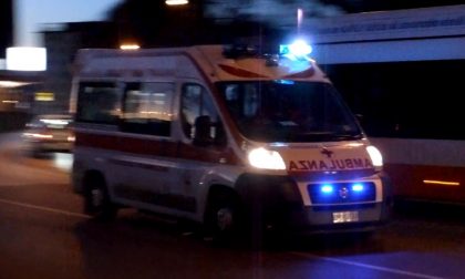 CRONACA: Tir tampona ambulanza del 118 impegnata nei soccorsi e fugge. Alla guida un vercellese