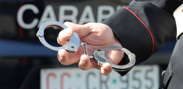 SAN GERMANO: Arrestato pusher colombiano