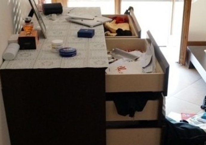 VERCELLI: Derubata in casa da due donne