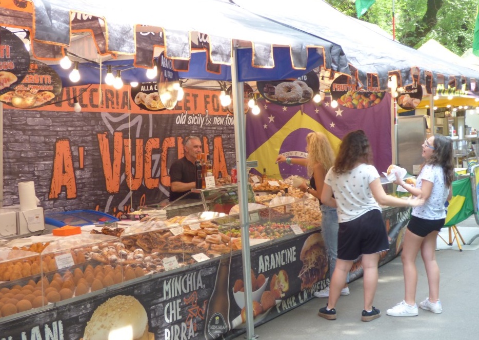 VERCELLI: Euromercato e un mare di eventi