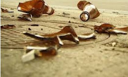 Vietate bevande d'asporto in vetro per le Notti Bianche