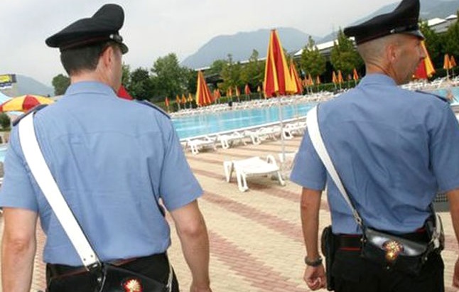 CRONACA: bagno “notturno” nel parco acquatico. Tre denunciati