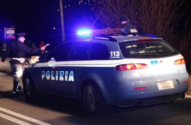 Ubriaco alla guida di una Porsche Panamera: patente sospesa