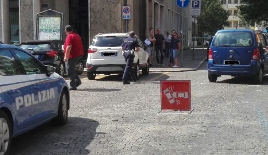 INCIDENTE IN PIENO CENTRO