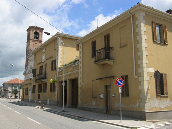 Il rave prosegue sull’altra sponda del fiume