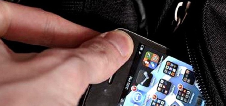 TRONZANO: Denunciato per cellulare rubato al Big White Horse