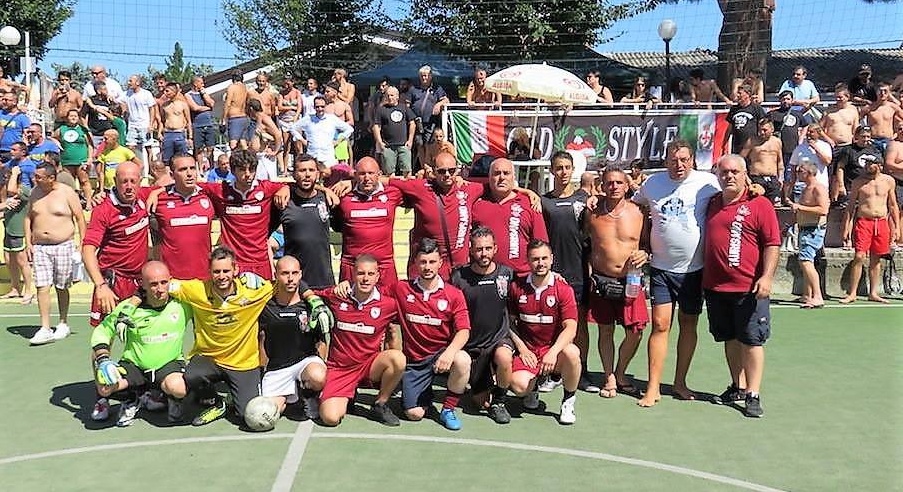 VERCELLI: il torneo degli ultras “regala” 1.765 euro al canile!