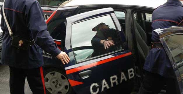 VILLATA: 53enne agli arresti domiciliari per truffe commesse in Germania