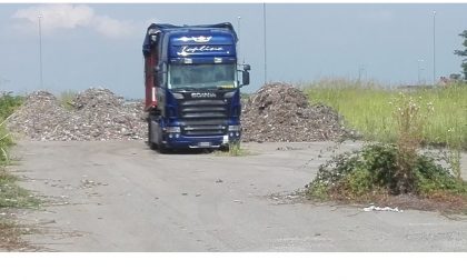 BORGO VC: Scaricano tonnellate di rifiuti speciali
