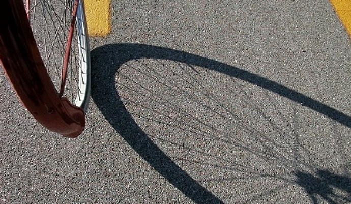 In sella a una bici rubata: denunciato