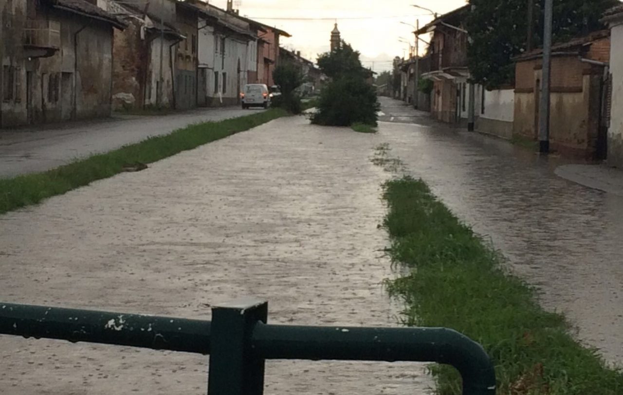 Nubifragio: Cigliano e Lamporo allagati
