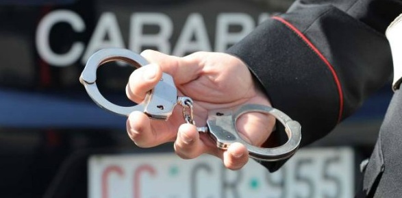 CRONACA:  44enne in carcere per furto