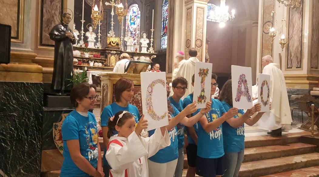 TRINO – Parrocchia in festa per don Patrizio