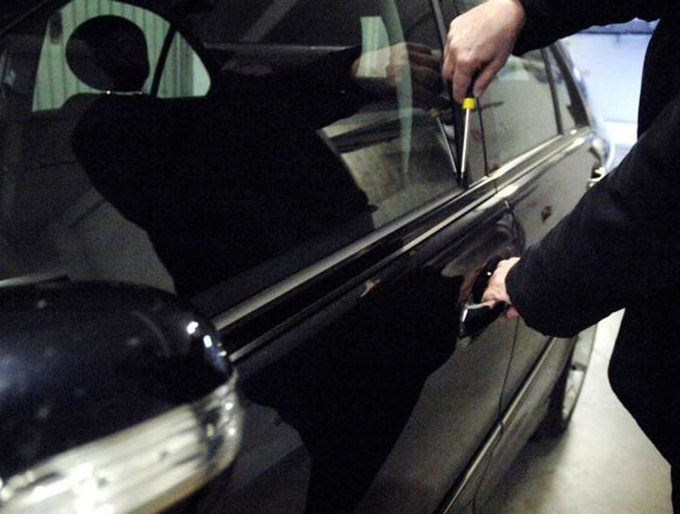 Auto rubata… nel tempo di un caffé