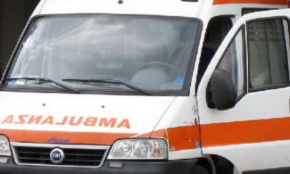 Investe un ragazzo e non gli presta soccorso