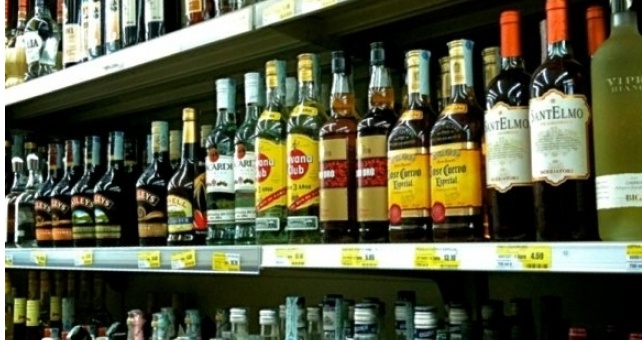 VERCELLI: Marocchino preso a rubare alcolici!