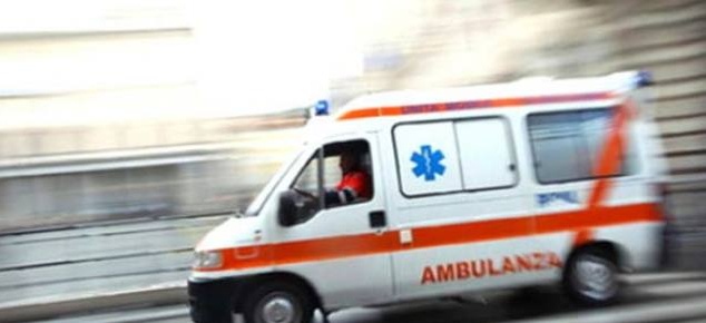 VERCELLI: Sei persone coinvolte in un incidente