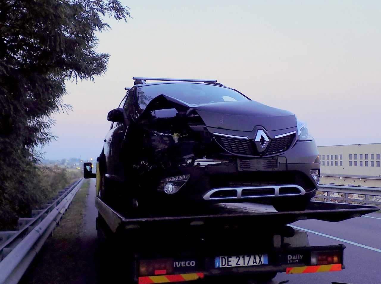 VERCELLI: incidente in tangenziale. Due feriti