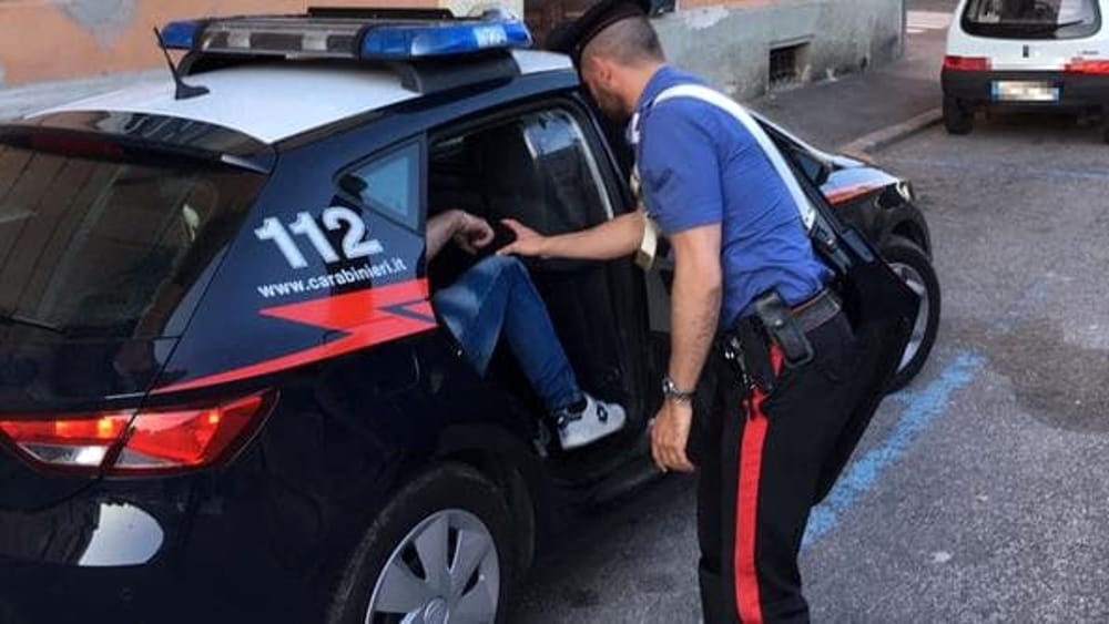 Armi illegali, arrestato un vercellese