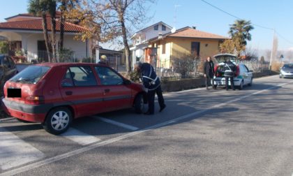 Tamponamento auto a Santhià