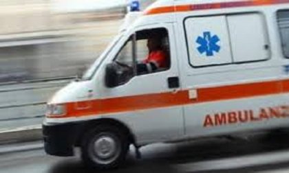 Autista di ambulanza colto da malore