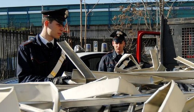 Ladri alluminio presi dai carabinieri