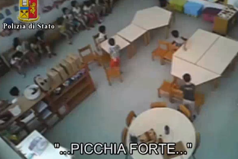 Violenze all’asilo lunedì manifestano le mamme