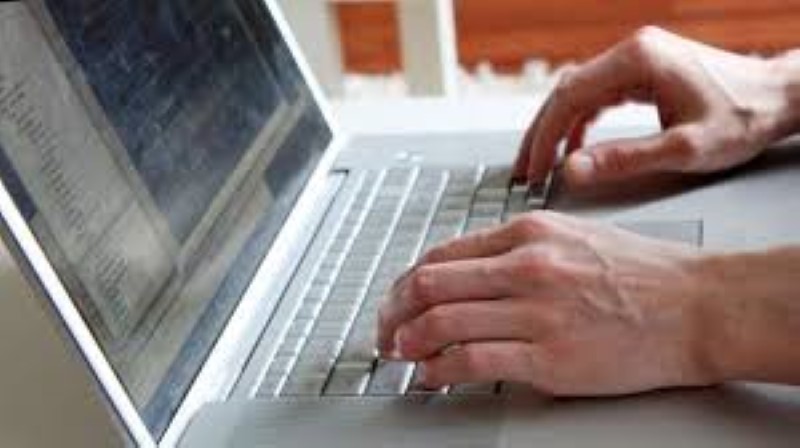 Truffatori scatenati sul web