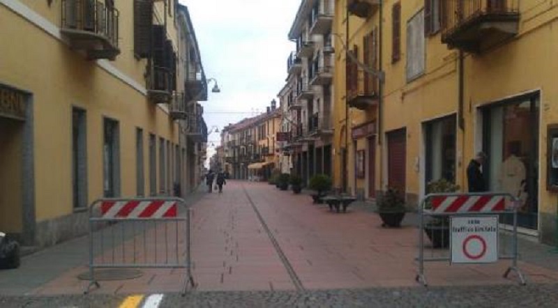 Notte bianca di Santhià “vittima” della burocrazia