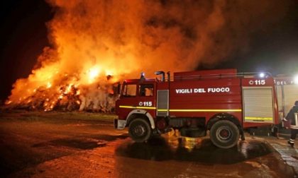 Incendio campo nomadi a Ghislarengo