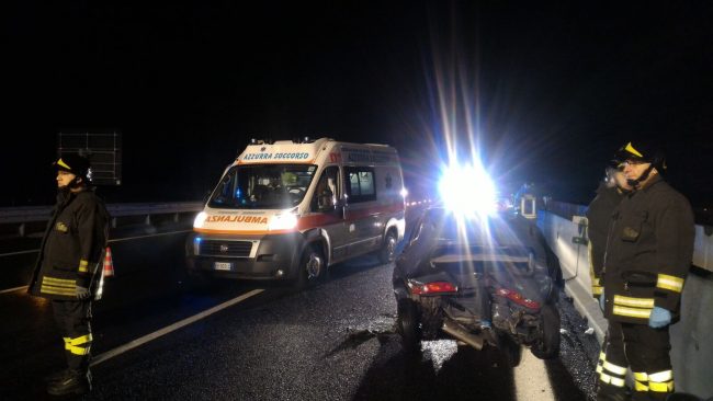 Carro funebre causa terribile incidente sulla A4: due morti