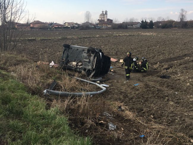 Incidente a Crescentino: due feriti