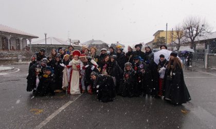 Carnevale Tronzano sotto la neve