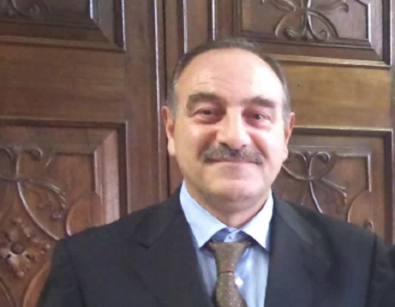 Business dei profughi: cinque indagati