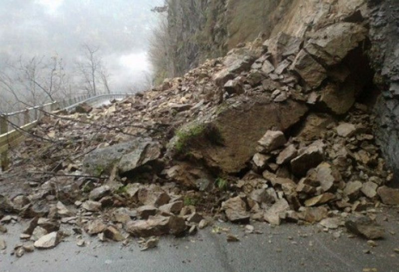 Frana in Val Vigezzo: due morti in un’auto