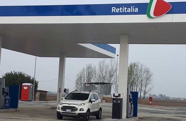 Nuovo distributore vicino a San Germano