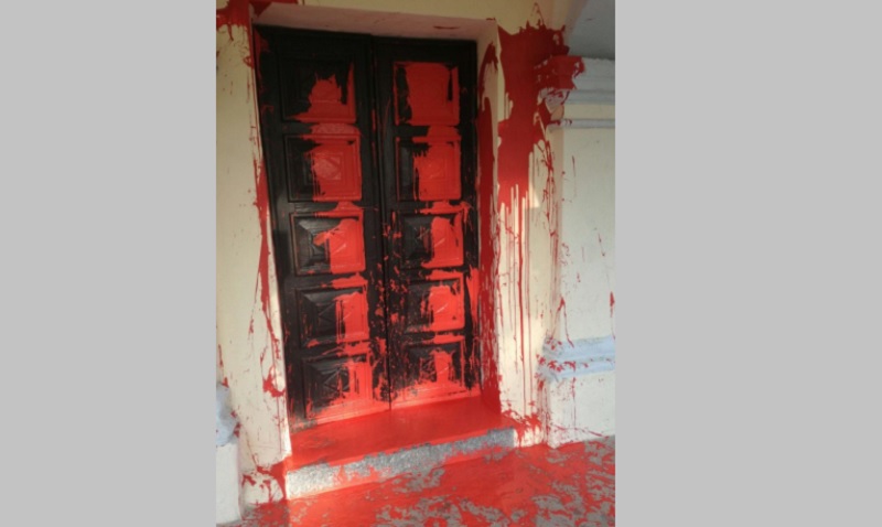 Vandalismo sacrilego alla chiesa di S. Giorgio di Caresana