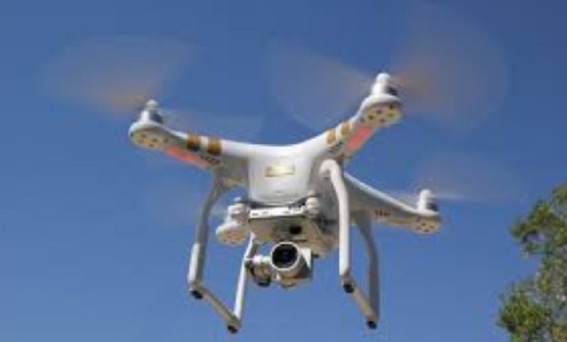 Drone sconosciuto nei cieli di Malpensa: stop all’aeroporto