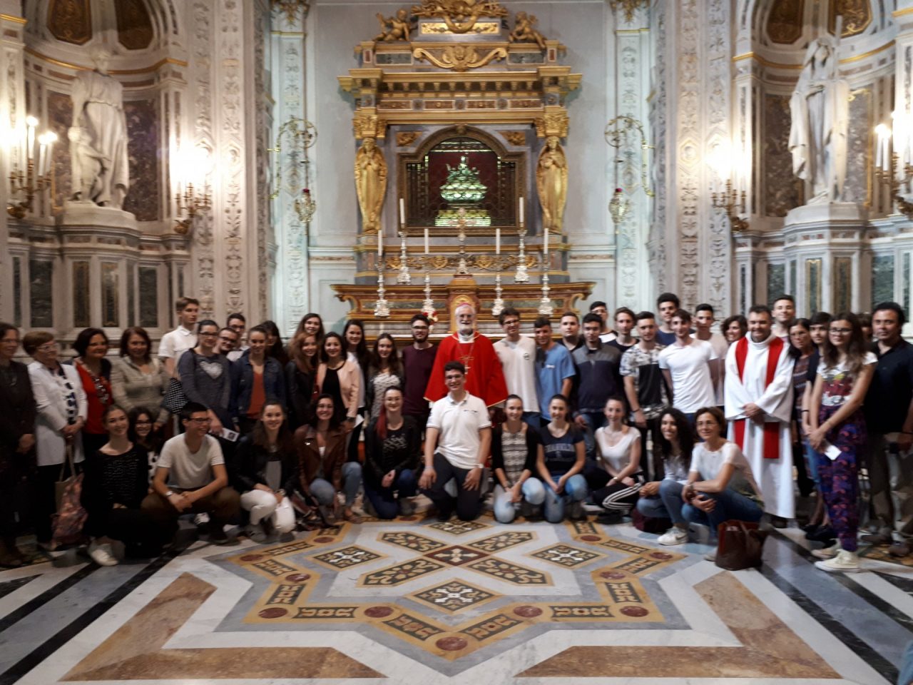 Messa degli esami in duomo con l’arcivescovo