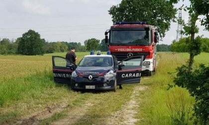 Due morti a Brusnengo su un'auto parcheggiata