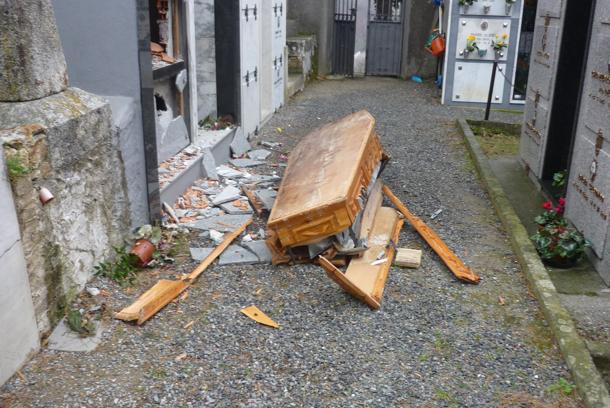 Satanisti scatenati: profanate cappelle a Oropa