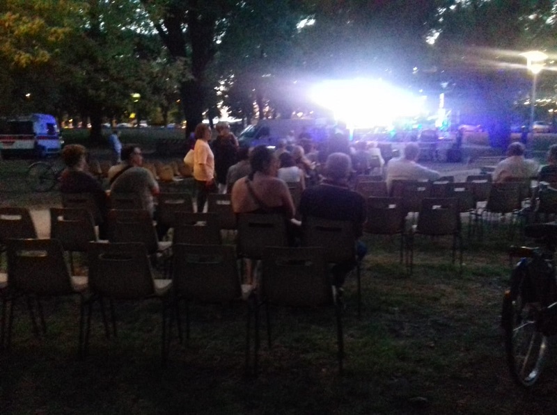 Crollo ponte: a Vercelli niente lutto, si balla il liscio