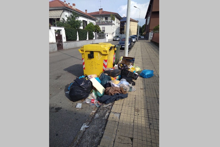 «In via Solaroli degrado e paura»: la segnalazione