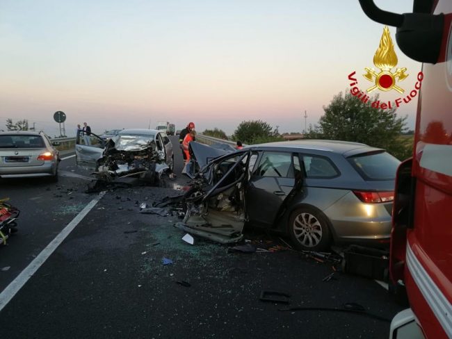 Muore 48enne trinese in frontale a Galliate