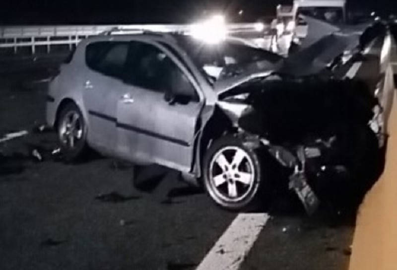 Mortale in autostrada nella notte